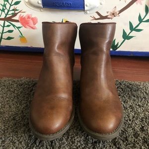 Short American Eagle Boots